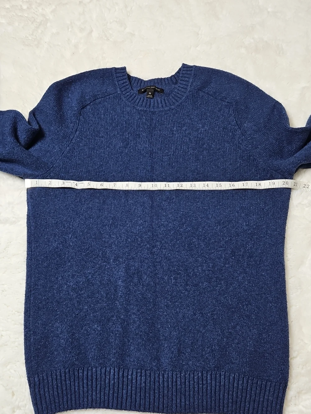 Banana Republic Men's Crewneck Sweater in Navy Blue